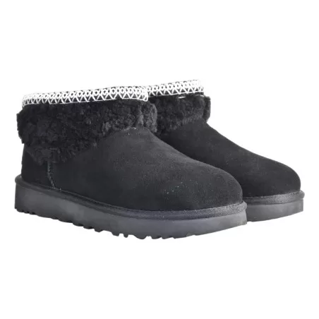 W CLASSIC ULTRA MINI MAXI CURLY UGG 1158263 BLK