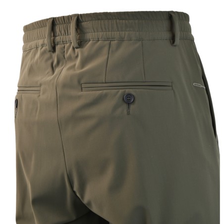 PANTALONE SLIM FIT TESSUTO TECNICO CRUNA MITTE.1525 695