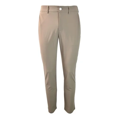 PANTALONE SLIM FIT TESSUTO TECNICO CRUNA SOLFERINO.1525 804