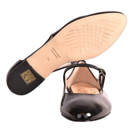 SCARPA ACCOLLATA CON CINTURINO LA PARIGINA H436 NERO