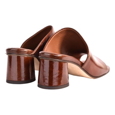 SABOT IN VERNICE POEVE 5ELLE53 20118