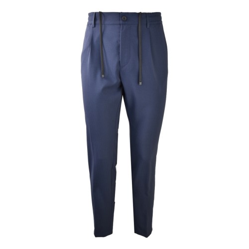 PANTALONE SLIM FIT TESSUTO TECNICO CRUNA MITTE.1527 511
