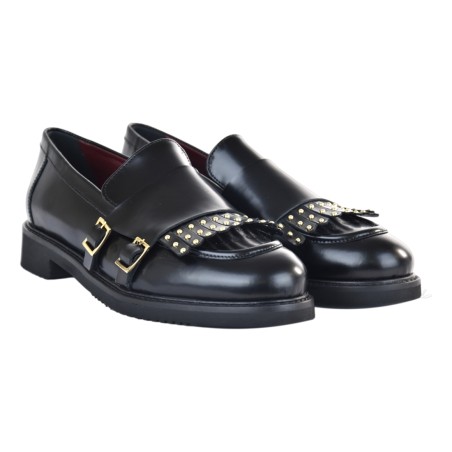 MOCASSINO CON FRANGIA + BORCHIE LA PARIGINA 304BOR NERO