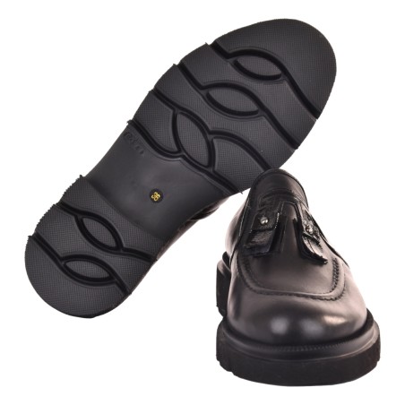 MOCASSINO CON NAPPINE LA PARIGINA 316/435 NERO