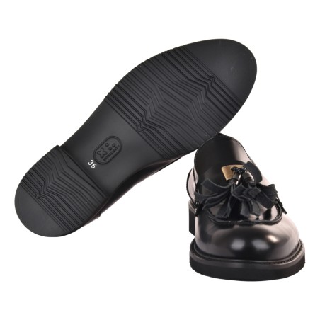 MOCASSINO CON NAPPINE LA PARIGINA 308/435 NERO