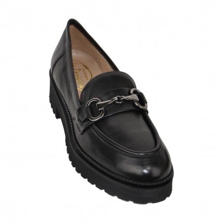 MOCASSINO CON MORSETTO LA PARIGINA V7000-131-G NERO