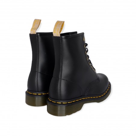 POLACCO 8 EYELET FELIX RUB OFF DR. MARTENS VEGAN1460 BLACK