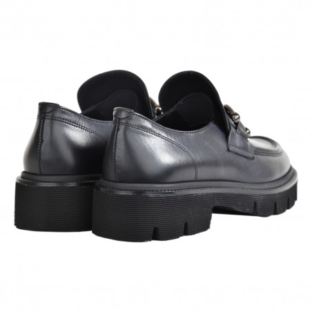 MOCASSINO IN PELLE CON MORSETTO LA PARIGINA 324/435 NERO