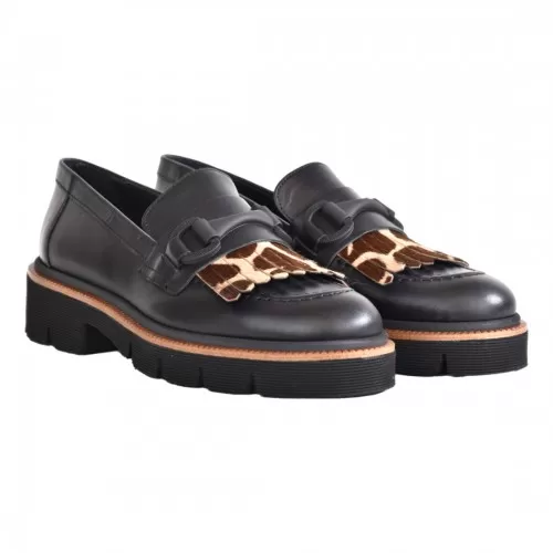MOCASSINO CON MORSETTO E FRANGIA MACUL. LA PARIGINA 328/435 NERO