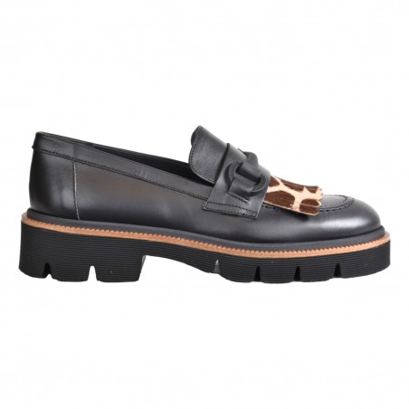 MOCASSINO CON MORSETTO E FRANGIA MACUL. LA PARIGINA 328/435 NERO