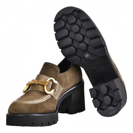 MOCASSINO IN CAMOSCIO CON MORSETTO LA PARIGINA 504/632 OLIVA