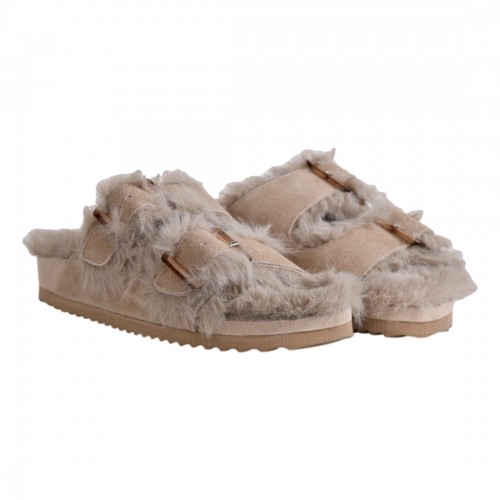 FURRY SLIPPER BUCKLES...