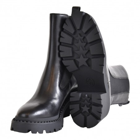 BEATLES IN PELLE ASH NICOSTUD01 BLACK