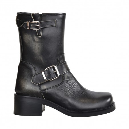 BIKER IN PELLE CON FIBBIE LEMARÉ 5055 PELTRO