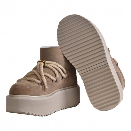 ANKLE BOOT CLASSIC LOW PLATFORM INUIKII 75104-105 705