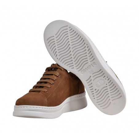 SNEAKERS RUNNER UP CAMPER K200645-076 BROWN