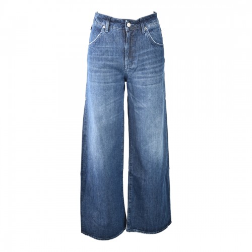 JEANS MARICA1 TWO WOMEN...