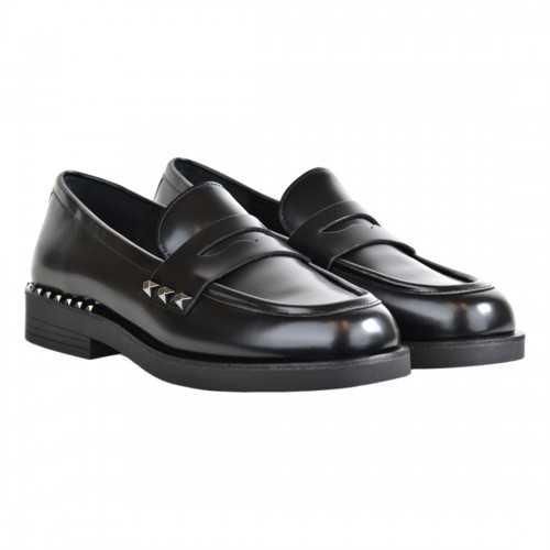 Acquista online le scarpe della collezione Ash