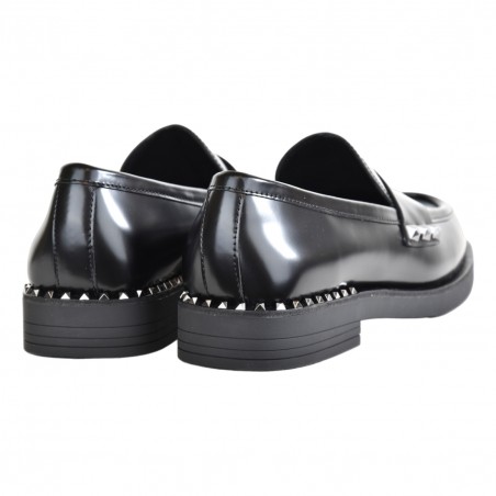 MOCASSINO SPAZZOLATO CON BORCHIE ASH WHISPERSTU01 BLACK