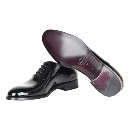 FRANCESINA LISCIA IN VERNICE BARRETT 232U008.1 NERO