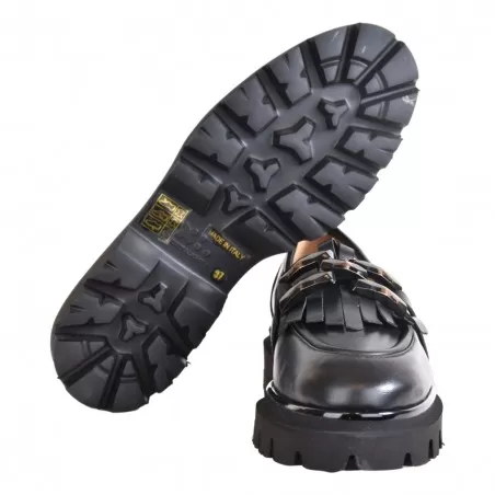 MOCASSINO CON FRANGIA LA PARIGINA A231-60-R NERO