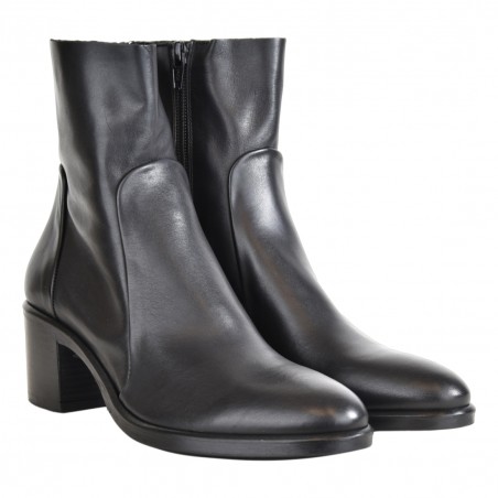 STIVALETTO CON ZIP STRATEGIA A4560 NERO