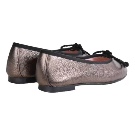 BALLERINA ANNA DE BRAY EMMAAVEYON TURBA