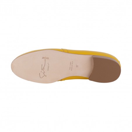 MOCASSINO IN VITELLO CON ACCESSORIO CATENA SITON 8173 GIALLO